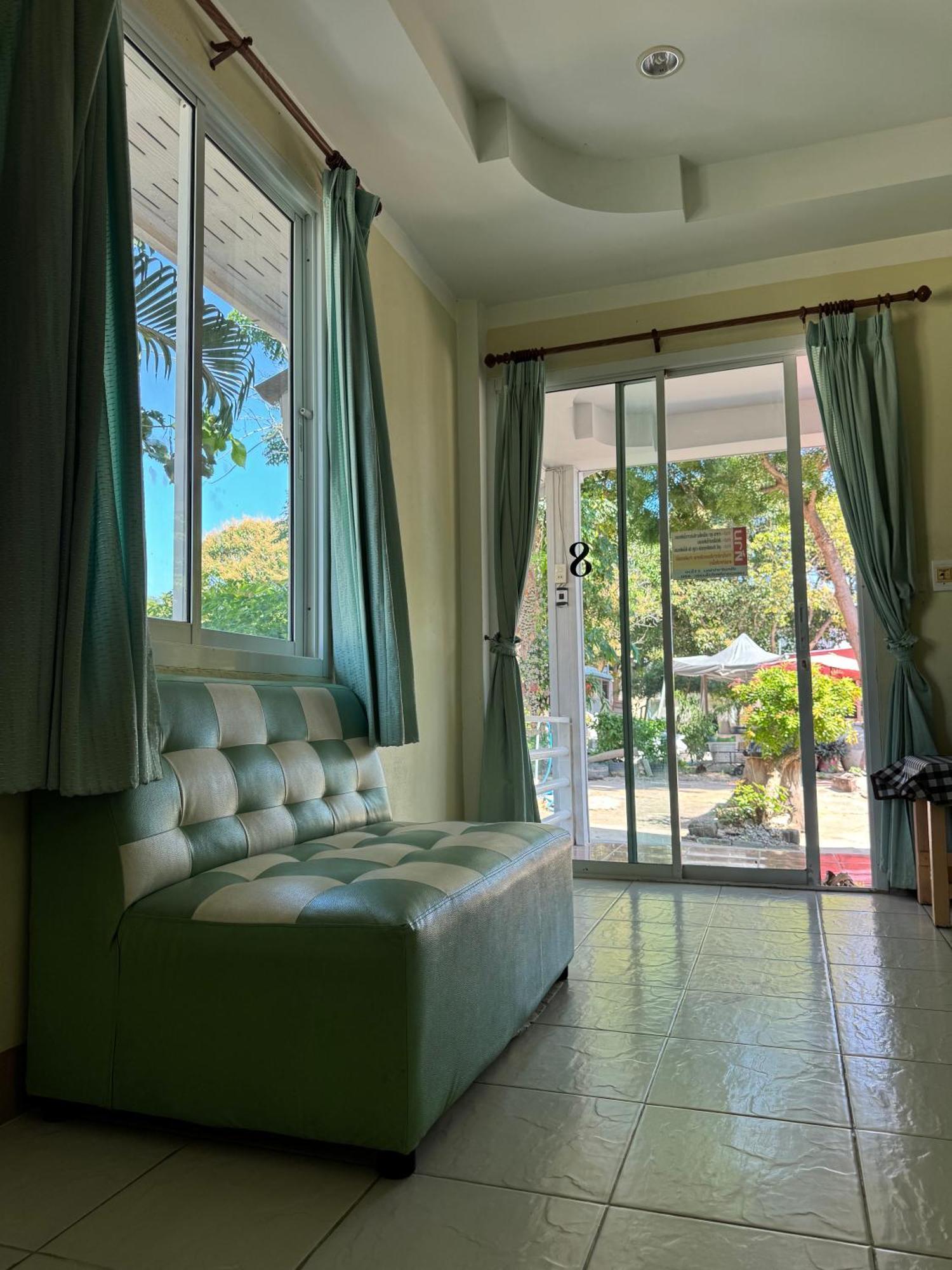Rang Noknoy Resort At Kohlarn Extérieur photo
